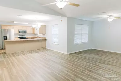 5472 Joggers Ln, Pace, FL 32571 - Photo 4
