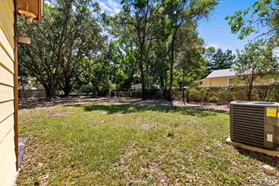 2403 E Johnson Ave, Pensacola, FL 32514 - Photo 22