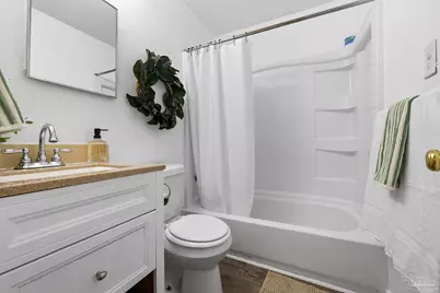 2403 E Johnson Ave, Pensacola, FL 32514 - Photo 8