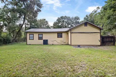 2403 E Johnson Ave, Pensacola, FL 32514 - Photo 18