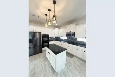 872 Solimar Way, Mary Esther, FL 32569 - Photo 10
