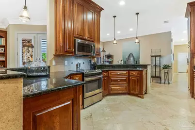 1253 Autumn Breeze Cir, Gulf Breeze, FL 32563 - Photo 16