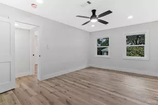 621 Whitney Dr, Pensacola, FL 32503 - Photo 10