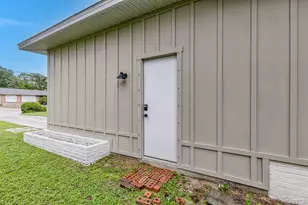 621 Whitney Dr, Pensacola, FL 32503 - Photo 48