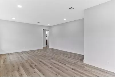 621 Whitney Dr, Pensacola, FL 32503 - Photo 26
