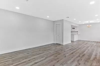 621 Whitney Dr, Pensacola, FL 32503 - Photo 28