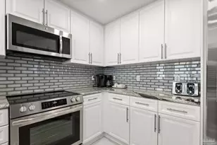 3 Portofino Dr, Pensacola Beach, FL 32561 - Photo 20