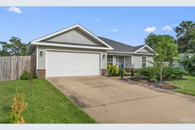 1962 Pentagon St, Gulf Breeze, FL 32563 - Photo 1