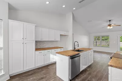 1962 Pentagon St, Gulf Breeze, FL 32563 - Photo 16