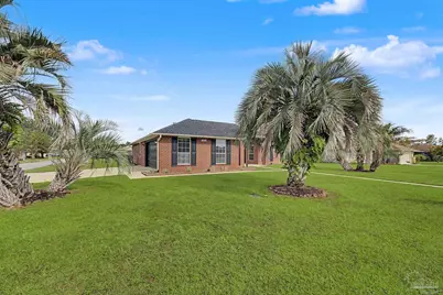 2216 Blue Lake Dr, Pensacola, FL 32506 - Photo 44