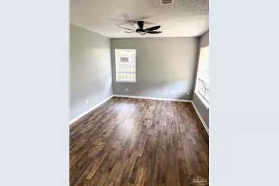 6255 Memphis Ave, Pensacola, FL 32526 - Photo 2
