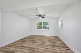 1019 Trenton Dr, Pensacola, FL 32505 - Photo 8
