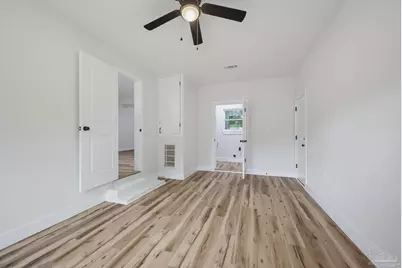 1019 Trenton Dr, Pensacola, FL 32505 - Photo 18