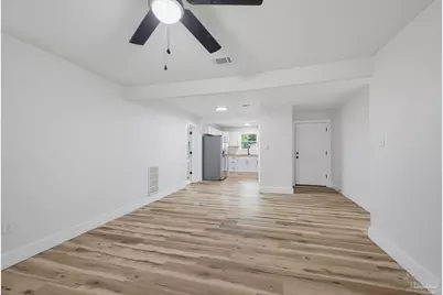 1019 Trenton Dr, Pensacola, FL 32505 - Photo 10