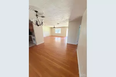 17 Seminole Trl, Pensacola, FL 32506 - Photo 10