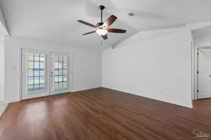 383 Mirabelle Dr, Pensacola, FL 32514 - Photo 2