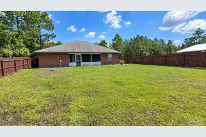 3011 N 38th Ave, Milton, FL 32570 - Photo 10