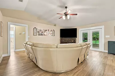 708 Mike Gibson Ln, Milton, FL 32583 - Photo 22