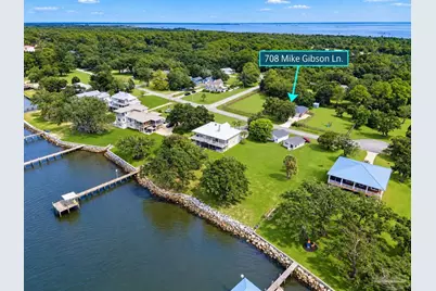 708 Mike Gibson Ln, Milton, FL 32583 - Photo 2