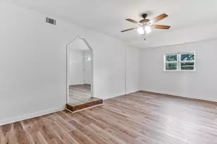 2121 Elaine Cir, Pensacola, FL 32504 - Photo 10