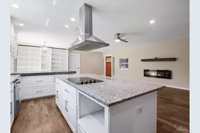 9561 S Trace Rd, Milton, FL 32583 - Photo 14