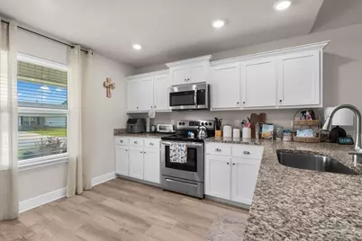 7019 Sonny Dr, Pensacola, FL 32504 - Photo 10