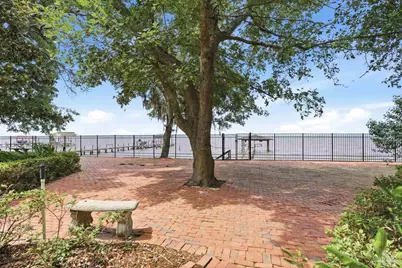 616 Bay Cliffs Rd, Gulf Breeze, FL 32561 - Photo 10