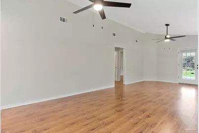 1344 Sunrunner Rd, Pensacola, FL 32504 - Photo 6