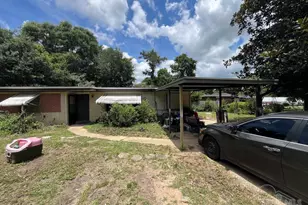 6464 Robin Ave, Milton, FL 32570 - Photo 8