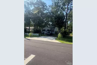 317 E Winthrop Ave, Pensacola, FL 32507 - Photo 2
