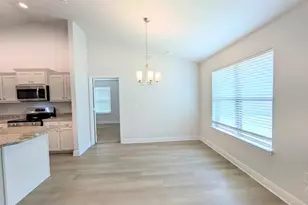 5669 Old Stone Blvd, Milton, FL 32570 - Photo 6