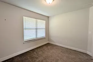 5669 Old Stone Blvd, Milton, FL 32570 - Photo 18