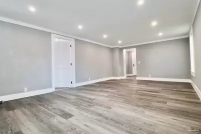 1303 N W St, Pensacola, FL 32505 - Photo 10