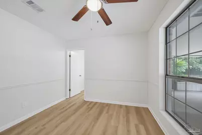 5560 Twin Creek Cir, Pace, FL 32571 - Photo 16