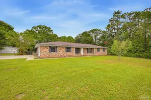 5560 Twin Creek Cir, Pace, FL 32571 - Photo 2