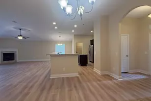 5973 Chi Chi Cir, Milton, FL 32570 - Photo 4