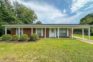 279 Airport Blvd, Pensacola, FL 32503 - Photo 1