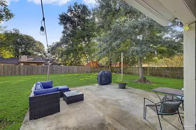 7662 Charter Oaks Dr, Pensacola, FL 32514 - Photo 38