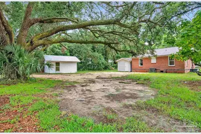 1220 N Kirk St, Pensacola, FL 32505 - Photo 18