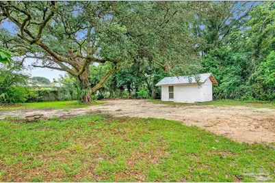 1220 N Kirk St, Pensacola, FL 32505 - Photo 14