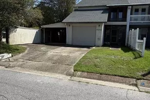 6284 Kirsten Dr, Pensacola, FL 32504 - Photo 12