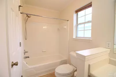 1669 Governors Dr, Pensacola, FL 32514 - Photo 18