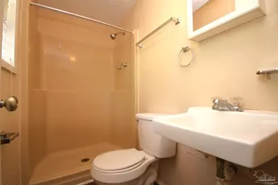 5 N Edgewood Cir #C, Pensacola, FL 32506 - Photo 10