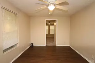 5 N Edgewood Circle, Pensacola, FL 32506 - Photo 4