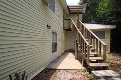 5 N Edgewood Cir #C, Pensacola, FL 32506 - Photo 2