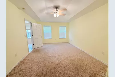 6913 Calle De Bandoledo, Navarre, FL 32566 - Photo 8