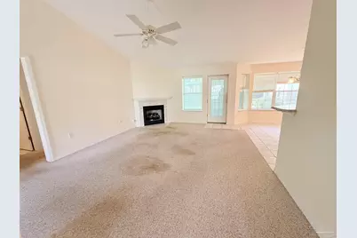 6913 Calle De Bandoledo, Navarre, FL 32566 - Photo 2