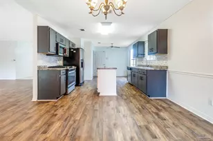 873 Brande Ct, Shalimar, FL 32579 - Photo 16
