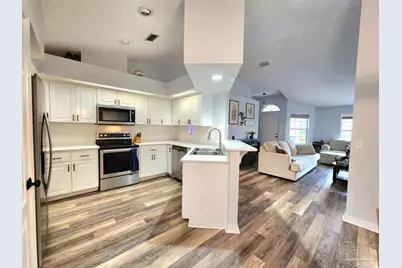 2008 Horton Dr, Pensacola, FL 32507 - Photo 8