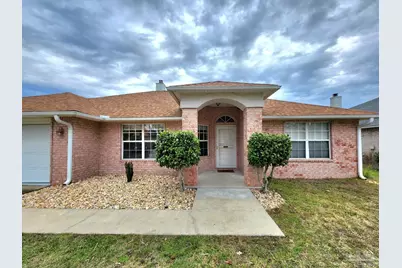 2008 Horton Dr, Pensacola, FL 32507 - Photo 2